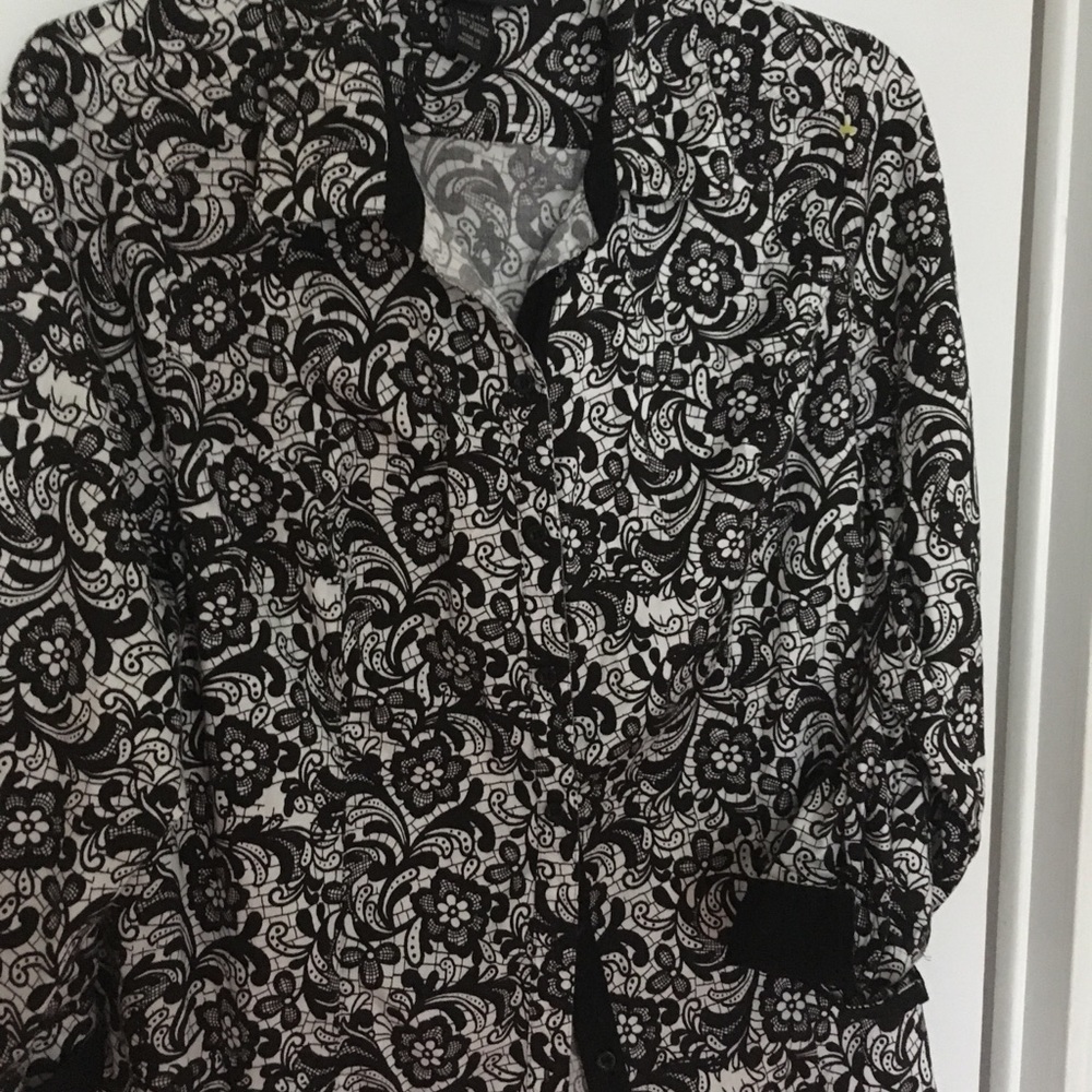 Lane Bryant dressy button down blouse 22-24